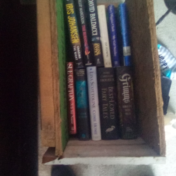 Book collection - Picture 3 of 12